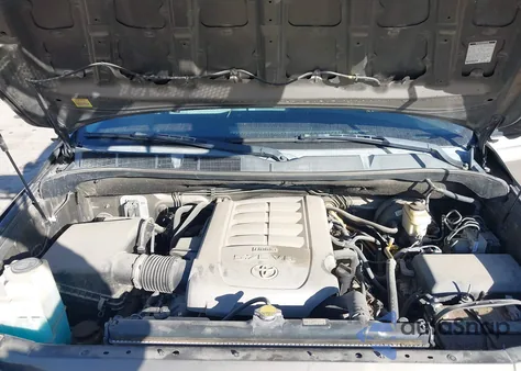 2010 Toyota Tundra Grade 5.7L V8 from USA, damaged, VIN 5TFUW5F19AX096328